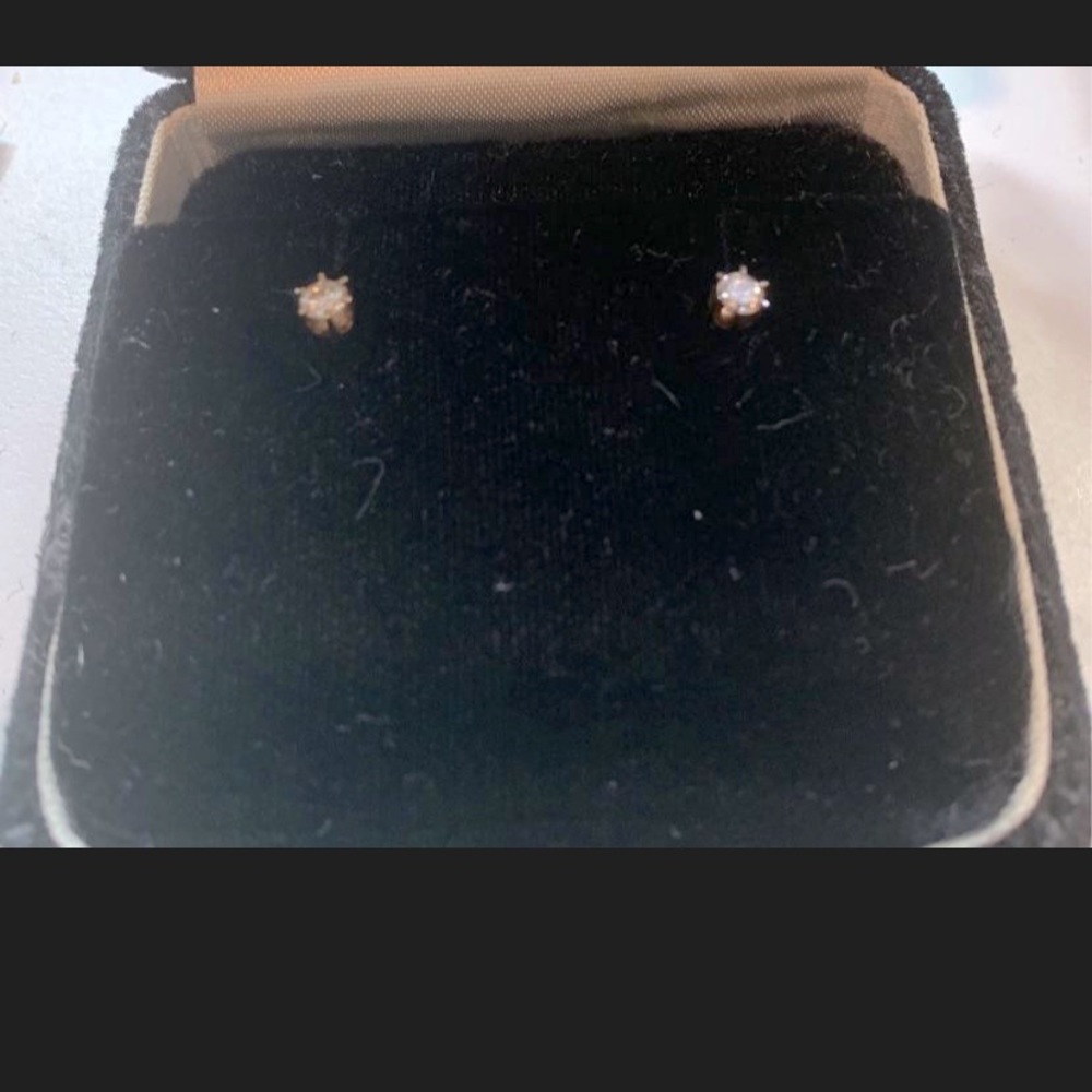Diamond earrings